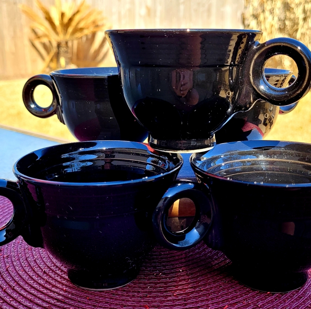 Vintage Mikasa Moderna cream sugar and mugs - Picture 4 of 6